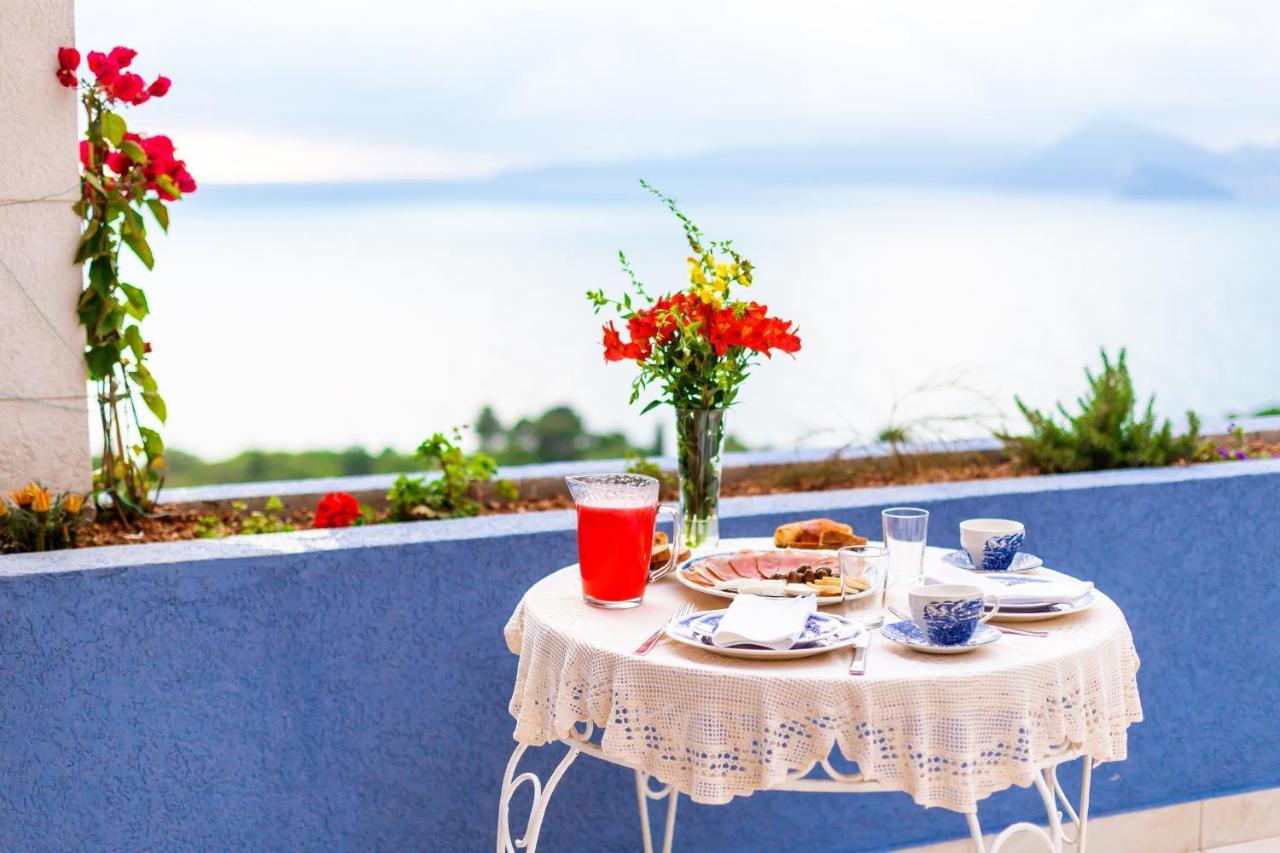 Blue Mediterranean Apartments Sveti Stefan Buitenkant foto